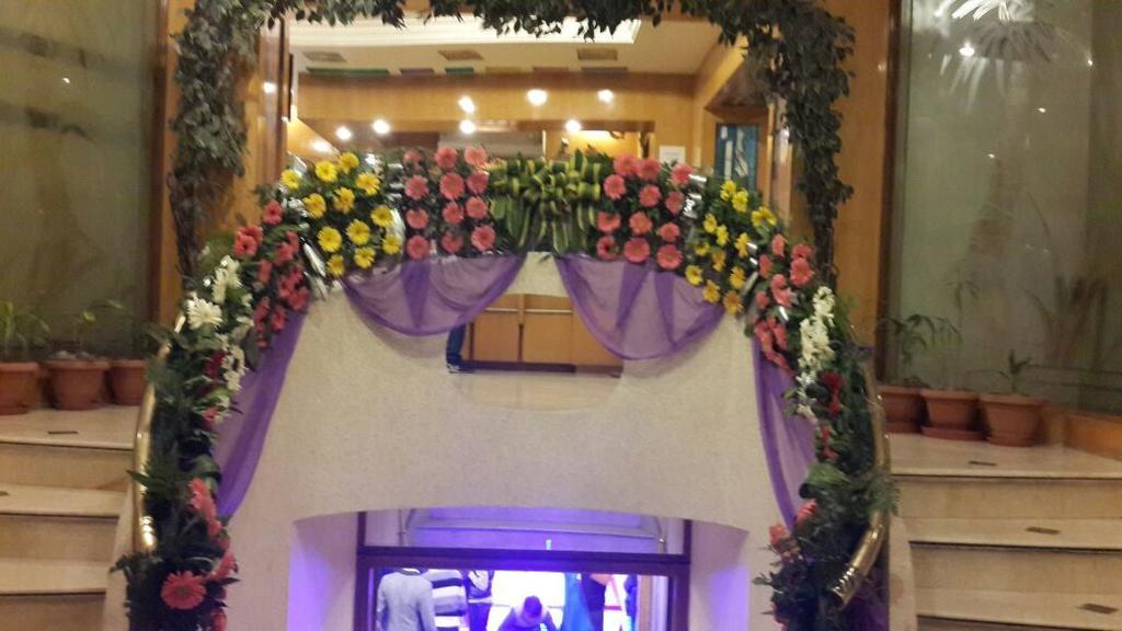 Hotel Singh International Дели Экстерьер фото