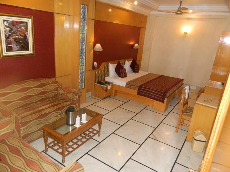 Hotel Singh International Дели Экстерьер фото